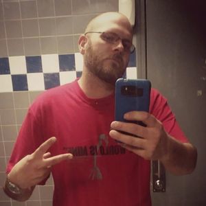 Meet your Posher, Jonathan